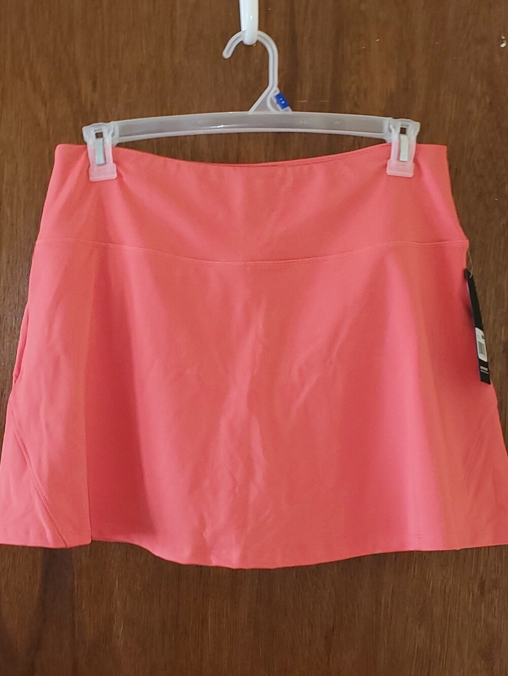 NWT Bally Coral Dry Wik Skort Sz Xl